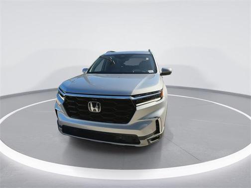 2023 Honda Pilot AWD Elite