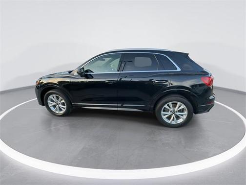 2021 Audi Q3 45 S line Premium