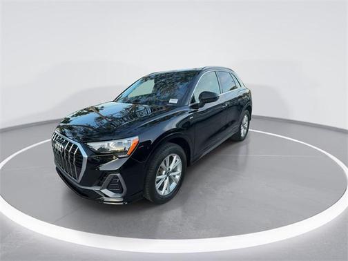 2021 Audi Q3 45 S line Premium