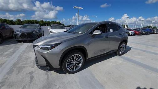 2025 Lexus NX 350h Premium