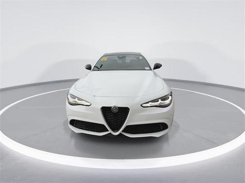 2024 Alfa Romeo Giulia Veloce RWD