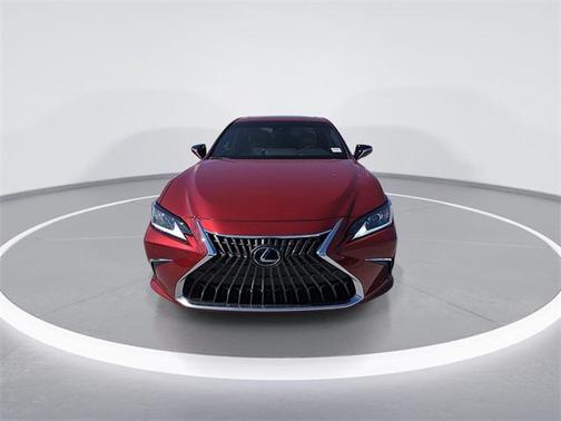 2025 Lexus ES 300h Base