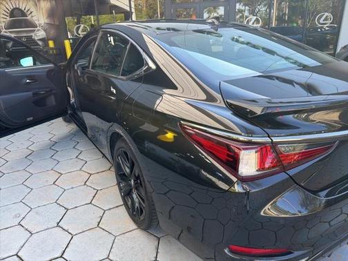 2024 Lexus ES 350 F Sport