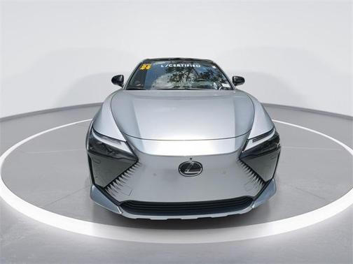 2024 Lexus RZ 450e Luxury