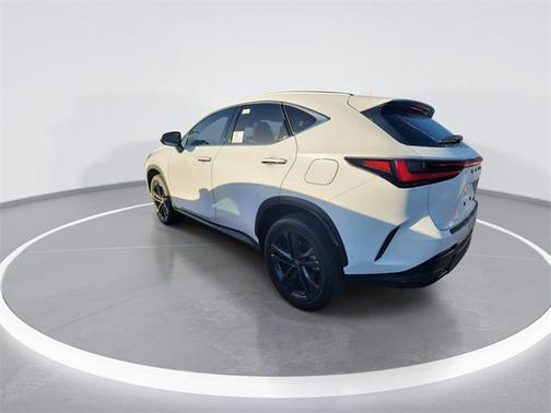 2026 Lexus NX 450h+ Luxury