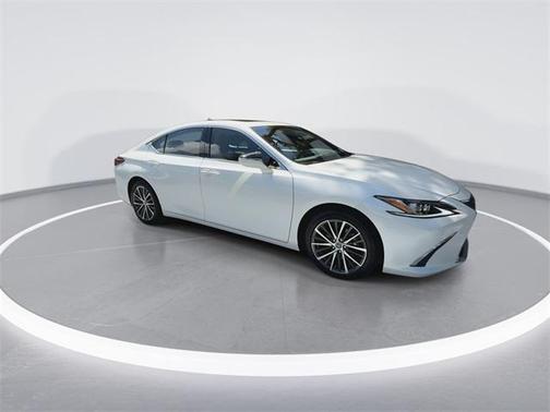 2023 Lexus ES 350 Base