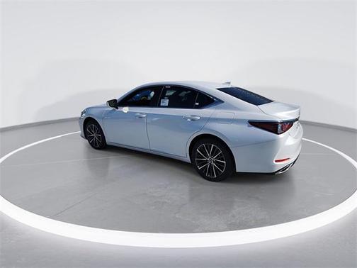 2025 Lexus ES 350 Base