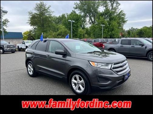 Magnetic Metallic 2017 Ford Edge SE