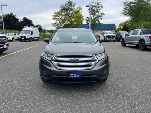 Magnetic Metallic 2017 Ford Edge SE