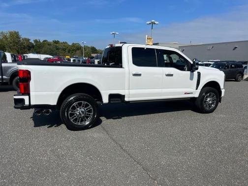 2024 Ford F-350 Platinum