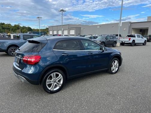 2020 Mercedes-Benz GLA 250 Base 4MATIC