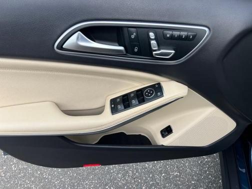 2020 Mercedes-Benz GLA 250 Base 4MATIC