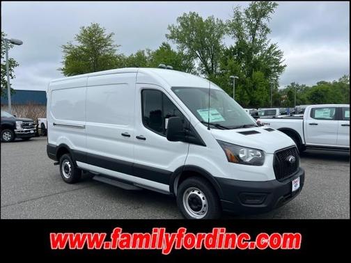 2025 Ford Transit-250 148 WB Medium Roof Cargo