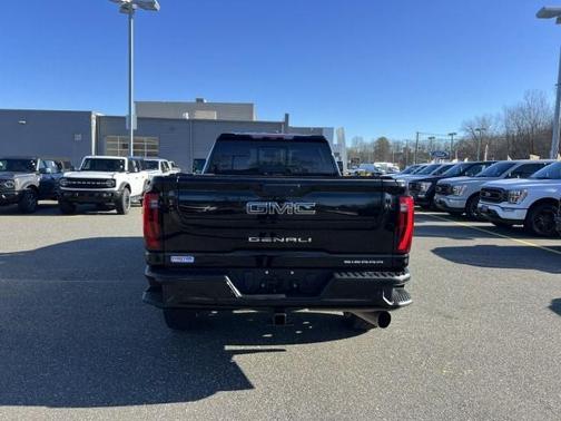 2024 GMC Sierra 3500 Denali Ultimate