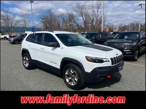 2019 Jeep Cherokee Trailhawk