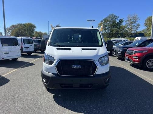 2024 Ford Transit-250 