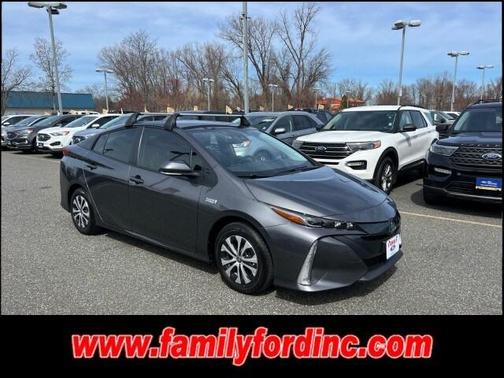 2022 Toyota Prius Prime XLE