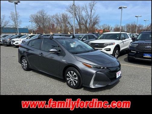 2022 Toyota Prius Prime XLE