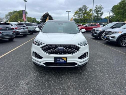 2021 Ford Edge Titanium
