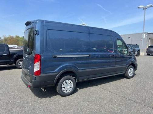 2025 Ford Transit-250 148 WB Medium Roof Cargo