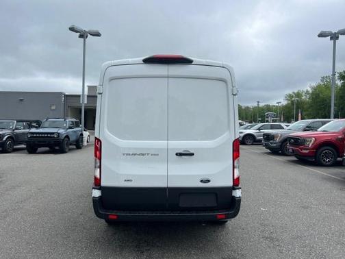 2025 Ford Transit-250 148 WB Medium Roof Cargo