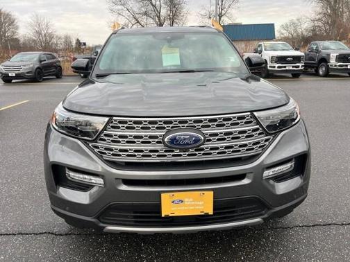Carbonized Gray Metallic 2023 Ford Explorer Limited