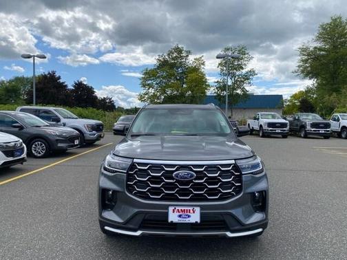 Carbonized Gray Metallic 2026 Ford Explorer Platinum