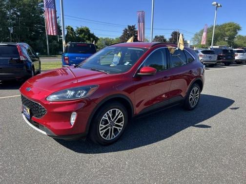2020 Ford Escape SEL