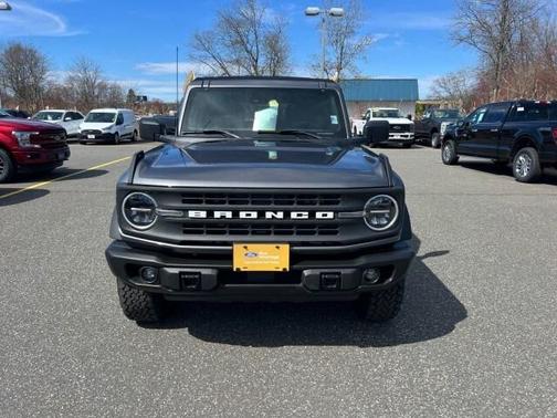 Carbonized Gray Metallic 2023 Ford Bronco Black Diamond