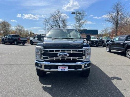 2025 Ford F-350 XLT