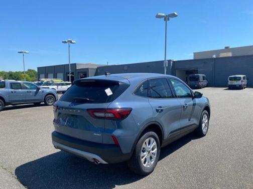 Vapor Blue Metallic 2026 Ford Escape Active