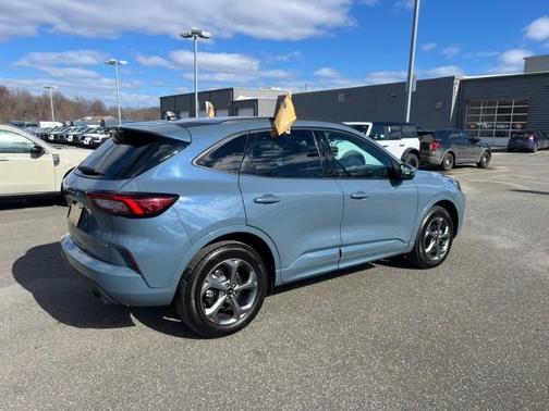 2024 Ford Escape ST-Line Select