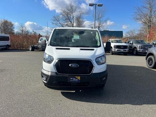 2024 Ford Transit-250 