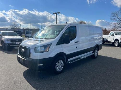 2024 Ford Transit-250 