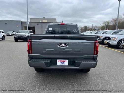 Carbonized Gray Metallic 2026 Ford F-150 Lariat