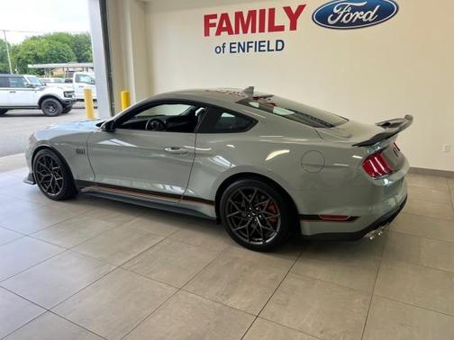 2022 Ford Mustang Mach 1