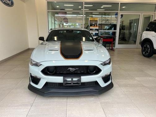 2022 Ford Mustang Mach 1