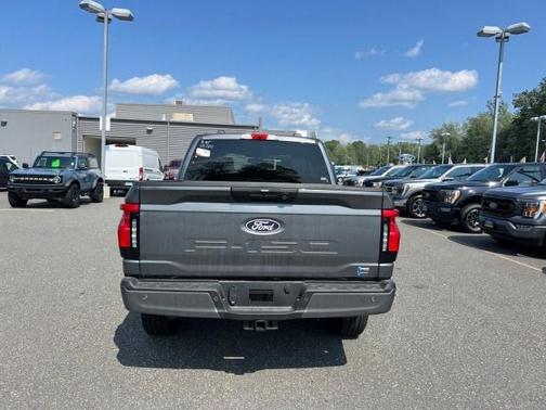 2025 Ford F-150 Lightning XLT