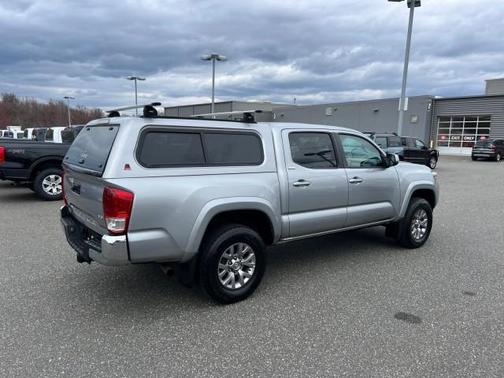 2016 Toyota Tacoma SR5
