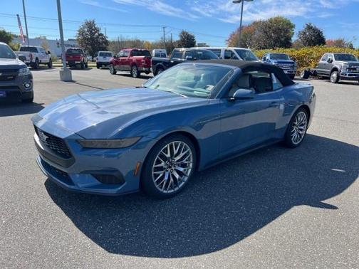 2025 Ford Mustang EcoBoost Premium
