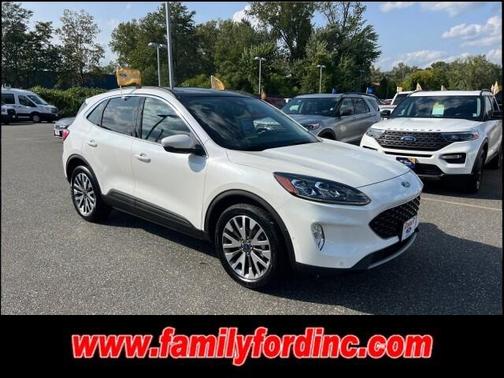 2020 Ford Escape Titanium