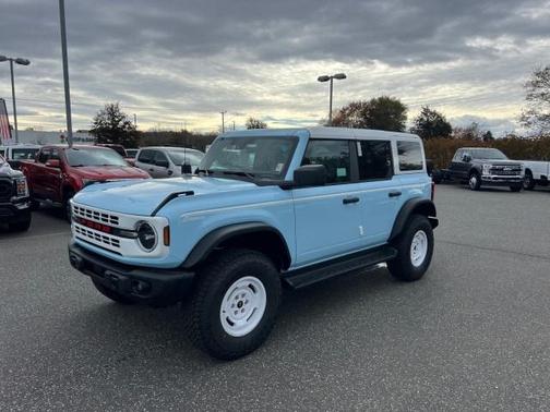 2025 Ford Bronco Heritage Edition