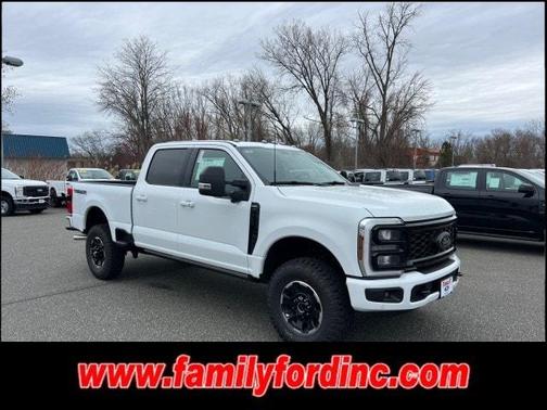 2025 Ford F-350 Lariat Super Duty