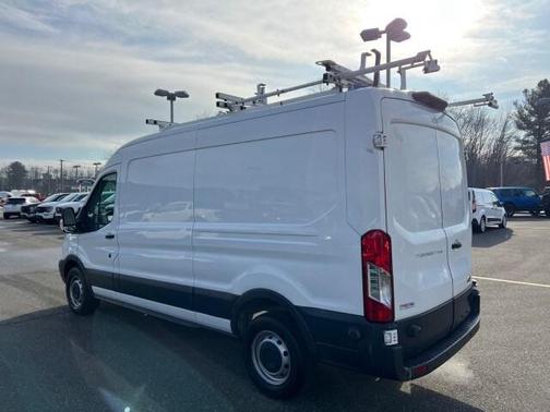 2018 Ford Transit-250 148 WB Medium Roof Cargo