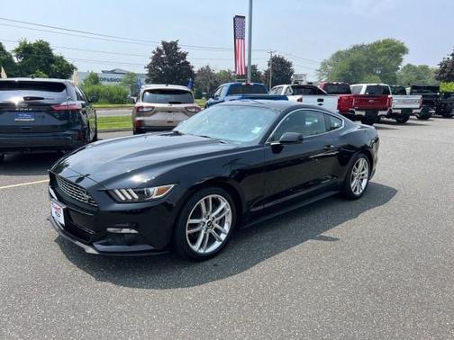 2017 Ford Mustang EcoBoost Premium