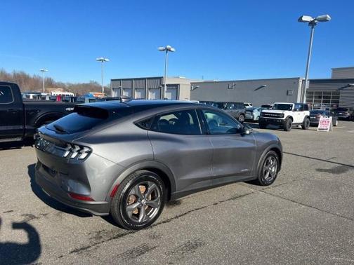 2021 Ford Mustang Mach-E Select