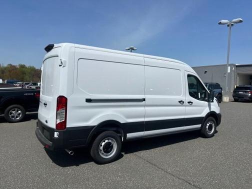 2025 Ford Transit-250 148 WB Medium Roof Cargo