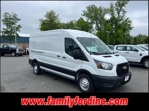 2025 Ford Transit-250 148 WB Medium Roof Cargo