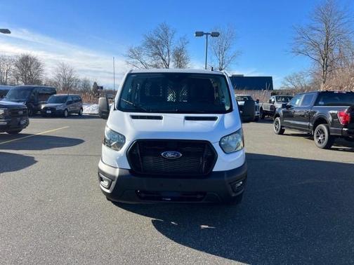 2024 Ford Transit-250 