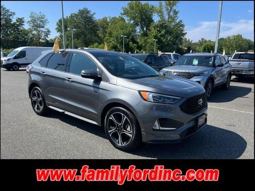 2022 Ford Edge ST